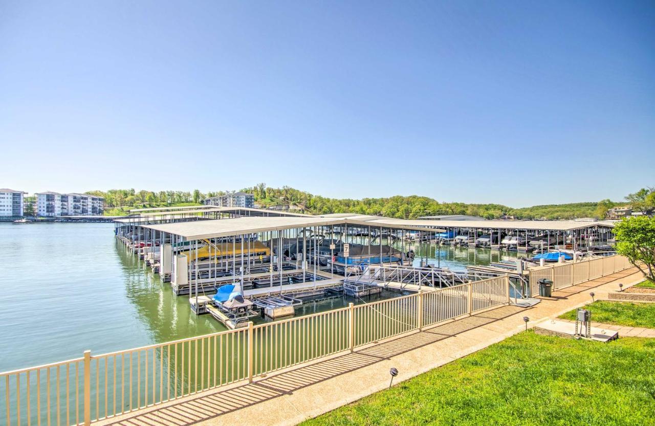 Bright Waterfront Condo With Resort Amenities! 奥沙克湖 外观 照片