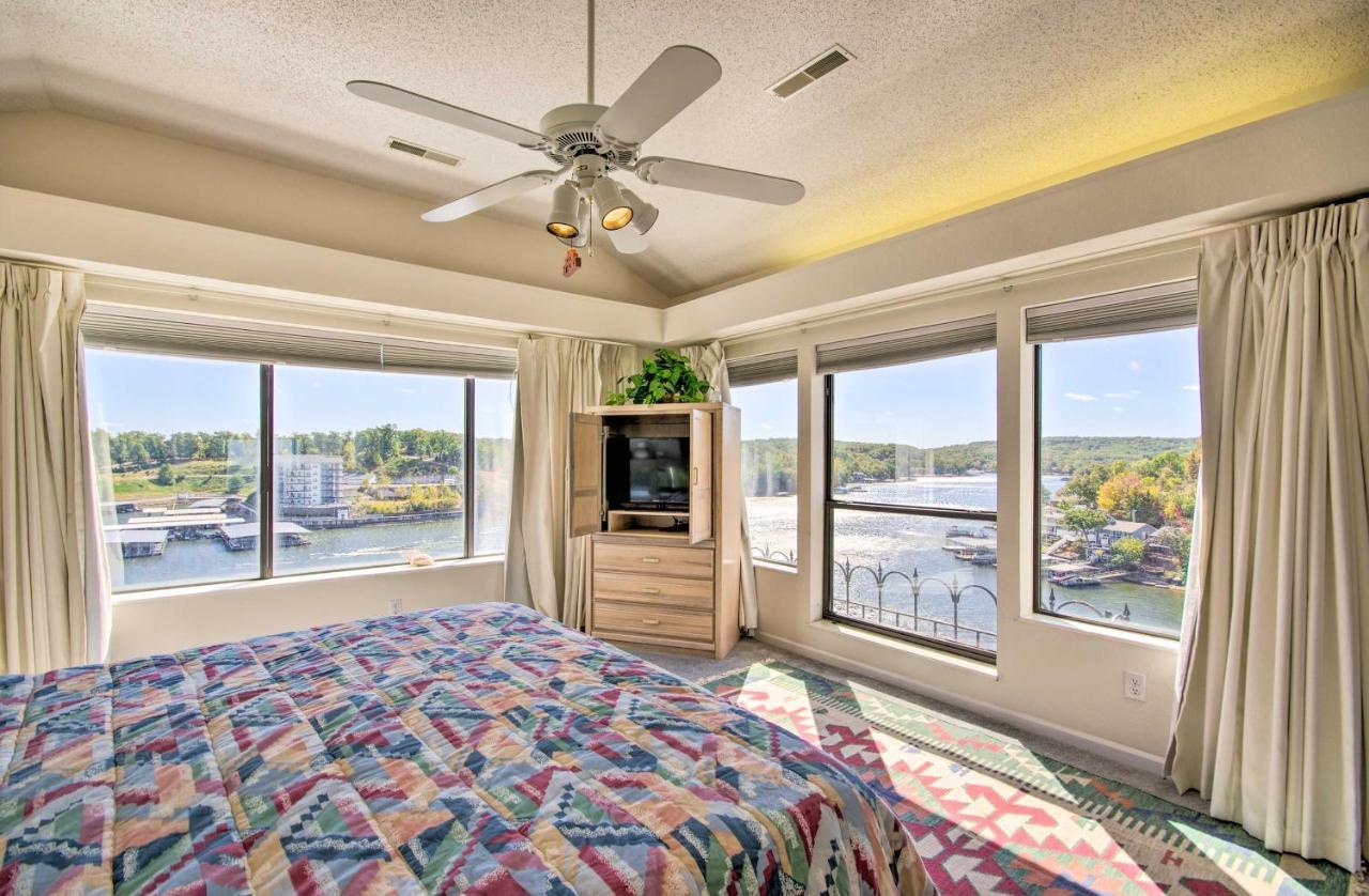 Bright Waterfront Condo With Resort Amenities! 奥沙克湖 外观 照片